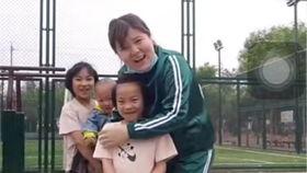 郭老师爆料观众搭茬视频,观众搭茬视频背后的精彩瞬间  第2张 郭老师爆料观众搭茬视频,观众搭茬视频背后的精彩瞬间  第2张