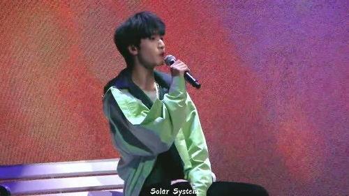 严浩翔恋情爆料最新消息,神秘女友身份揭晓,细节揭秘引热议