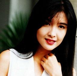 周慧敏洗脸爆料图片视频,揭秘明星护肤秘诀  第1张 周慧敏洗脸爆料图片视频,揭秘明星护肤秘诀  第1张