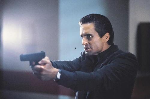 本能1完整版 在线观看  第2张 本能1完整版 在线观看  第2张